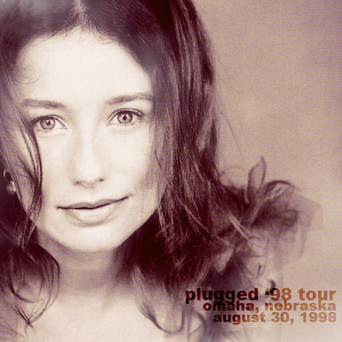 Plugged '98 Tour: Omaha, Nebraska (August 30, 1998)
Plugged '98 Tour: Omaha, Nebraska (August 30, 1998)
Keywords: from the choirgirl hotel;1998