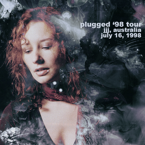 Plugged '98 Tour: JJJ, Australia (July 16, 1998)
Plugged '98 Tour: JJJ, Australia (July 16, 1998)
Keywords: from the choirgirl hotel;1998