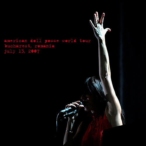 American Doll Posse World Tour: Bucharest, Romania (July 13, 2007)
American Doll Posse World Tour: Bucharest, Romania (July 13, 2007)
Keywords: American Doll Posse;2007